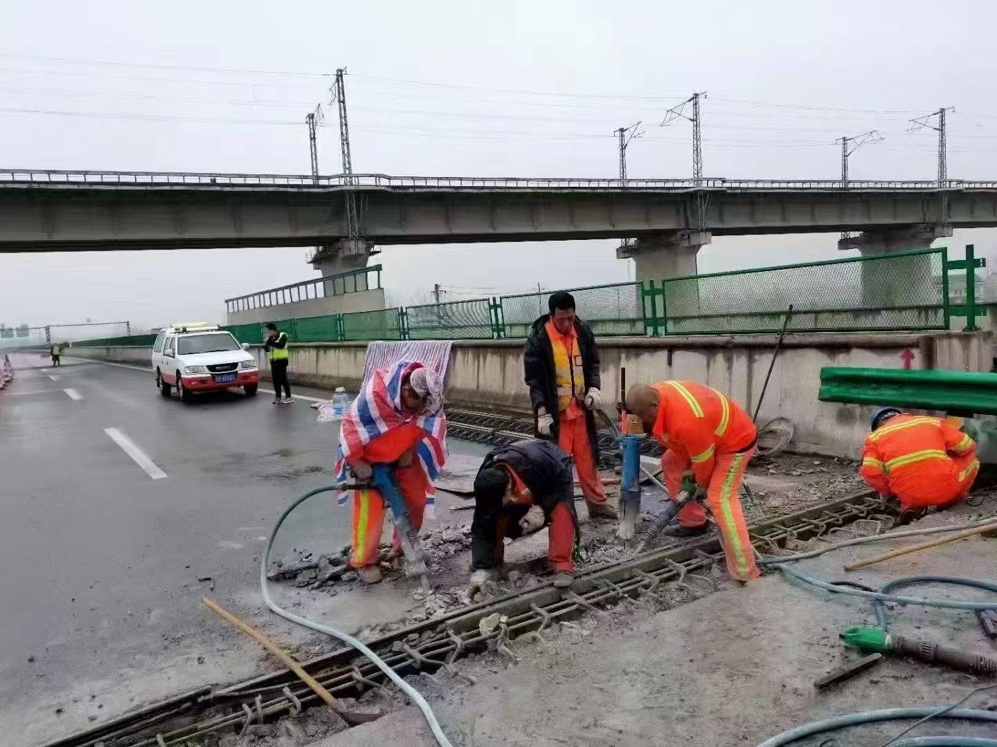 偃师桥梁伸缩缝抢修料